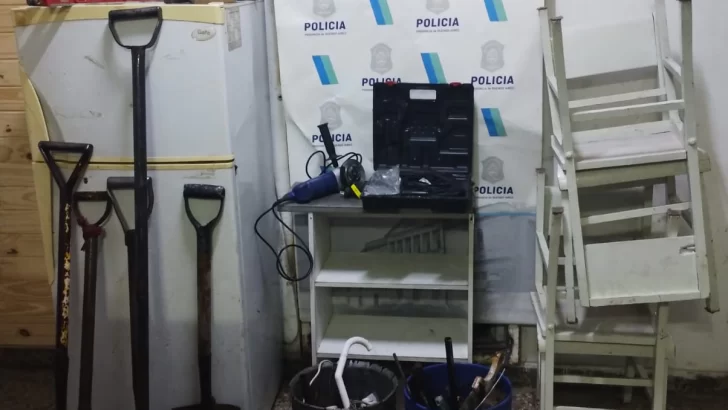 Allanamiento en Necochea: secuestran herramientas y muebles robados