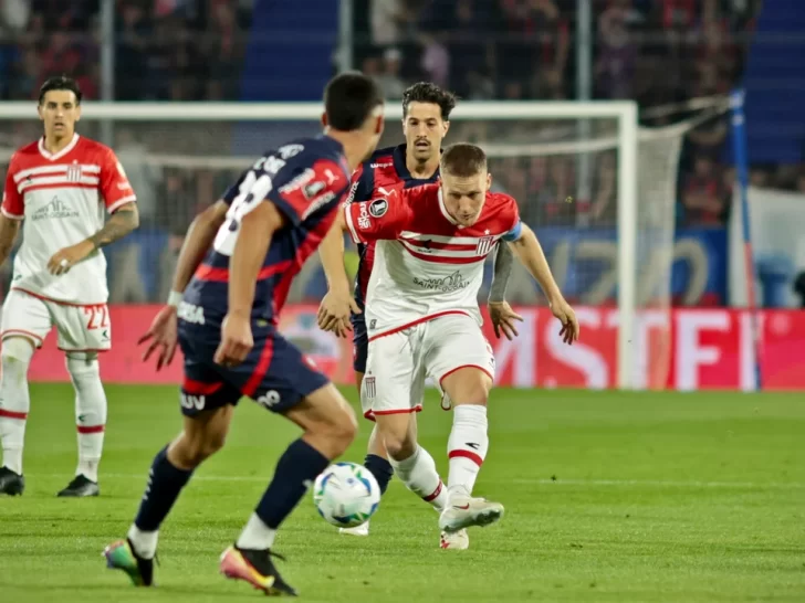 Agónico triunfo de Estudiantes ante Cerro Porteño en Paraguay