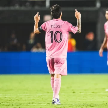 Con doblete de Messi, el Inter Miami le ganó a Orlando City por 3-1 y es finalista de la Leagues Cup