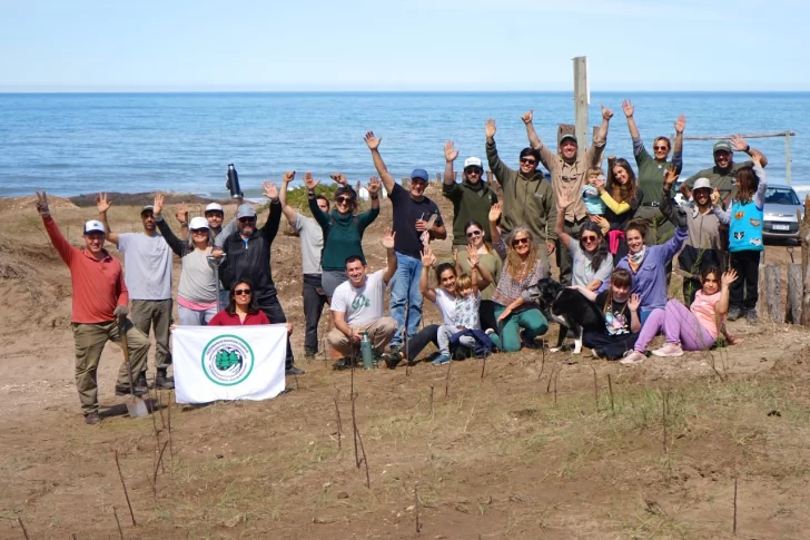 Gran jornada de plantación con activa participación de instituciones y vecinos