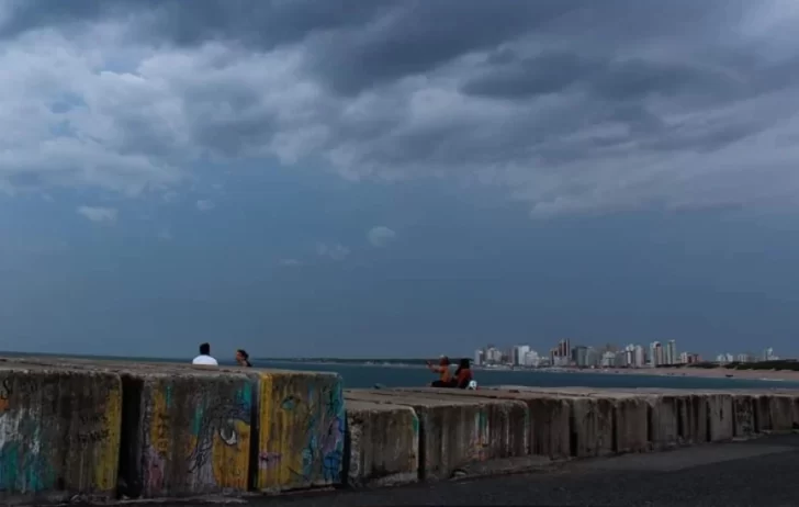 Emiten alerta naranja para Necochea y Quequén por fuertes lluvias y ráfagas