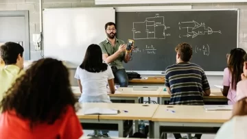Por qué hoy miércoles 17 de septiembre se celebra el Día del Profesor