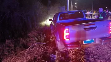 Hallaron a un empresario muerto dentro de una camioneta y detuvieron a un sospechoso