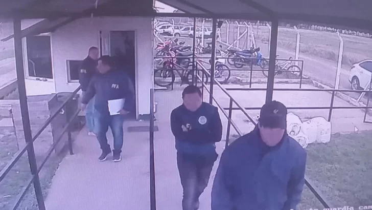 Cuatro policías pidieron coimas en un frigorífico y al dueño de un bar: fueron condenados