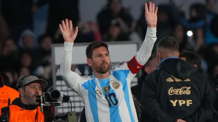 Argentina cierra las Eliminatorias frente a Ecuador sin Messi