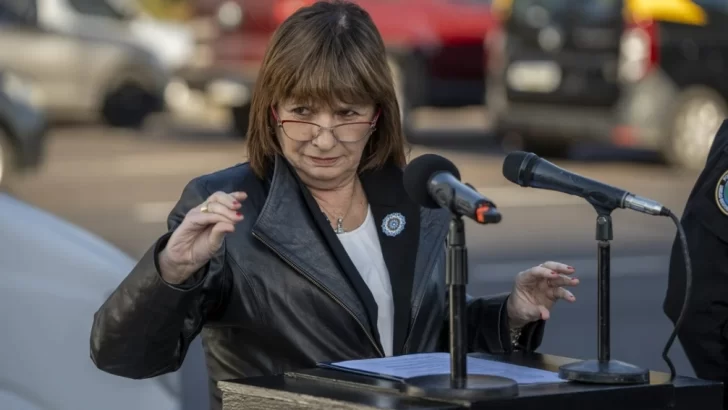 Bullrich: el espionaje ilegal fue “guardado cautelosamente” para difundirlo en medio de la campaña