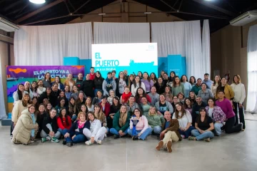 Un centenar de docentes iniciaron un nuevo curso de formación permanente