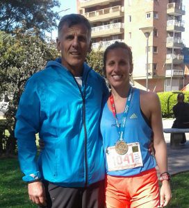 Florencia Martínez junto a su padre Walter Martínez