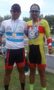 Sergio Franqui, (de amarillo) de muy buena labor en Mar del Plata