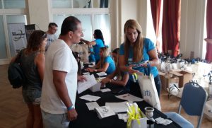 La entrega de kits se desarrolló durante toda la jornada de este sábado