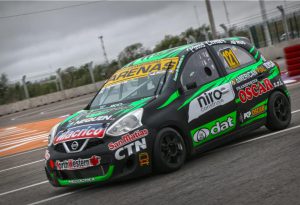 Tampoco fue su día: De Benedictis volvió a romper motor y el impulsor no lo dejó seguir