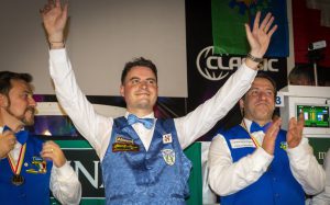 El consagrado campeón Mundial de aquel inolvidable campeonato en el club Rivadavia Alejandro Martinotti en el centro rodeado por los italianos Aniello (Izquierda) y Diomajuta (Derecha) PH. Maximiliano Roht
