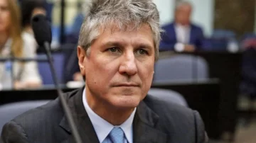 La maquina de hacer billetes II: Amado Boudou reunió el dinero y en breve será libre