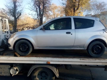 Atacan y hieren a inspectores de tránsito con un palo y machete