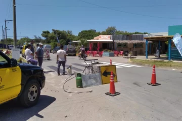 Pintaron nuevas sendas peatonales en la 502 de Quequén