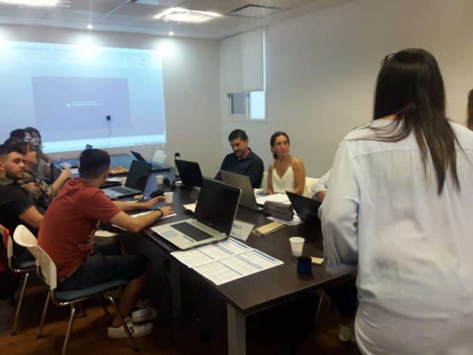 Personal municipal se capacitó en seguridad vial