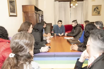 Trabajan con el Colectivo Trans para la implementación de la Ley de cupo laboral