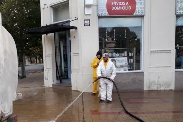 Se acelera el plan de desinfección para achicar el margen de contagio