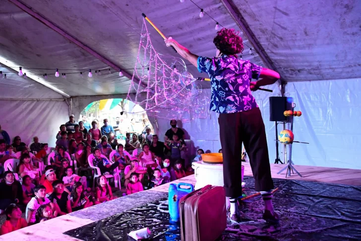 Circo, teatro, música en el festival