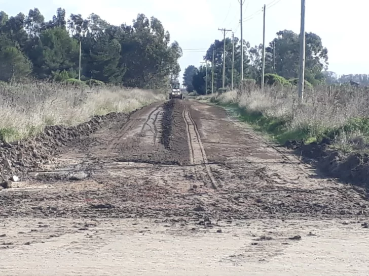 El Ente Vial repara calles de tierra