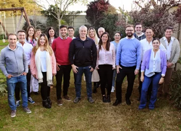 Migueles suma apoyos y sigue buscando