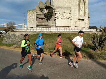 Media maratón de Quequén: ganaron Fernández Guerrero y Paola Iañez