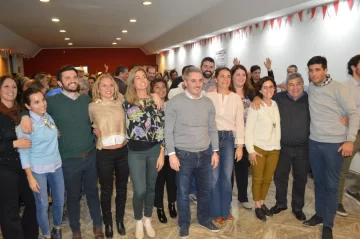 Cerró Gonzalo Diez prometiendo “esfuerzo y sacrificio”