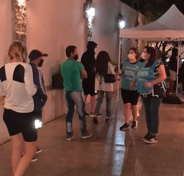 200 personas se vacunaron durante “La Noche de las Vacunas II”