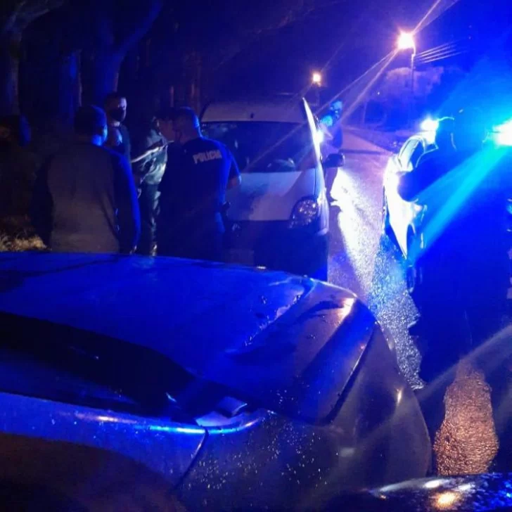 Más de 60 personas estaban de fiesta en una vivienda de la calle 55