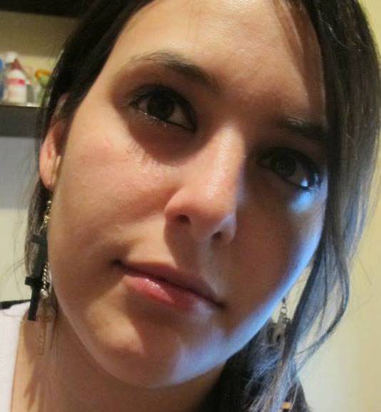 Piden dadores se sangre e insumos para la joven que chocó contra un colectivo