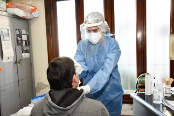Coronavirus: reportan 25 muertes y 1.227 nuevos contagios en el país