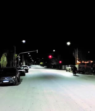 Con nueva iluminación, la avenida 91 luce distinto