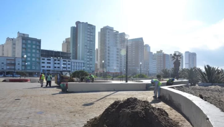 Reunión con balnearios para mejorar el frente costero