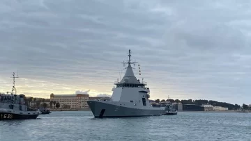 El ARA Bouchard de la Armada capturó un buque chino que pescaba ilegalmente en el Mar Argentino