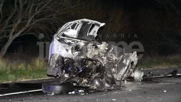 Olavarría: Dos muertos tras un choque entre un colectivo y una camioneta