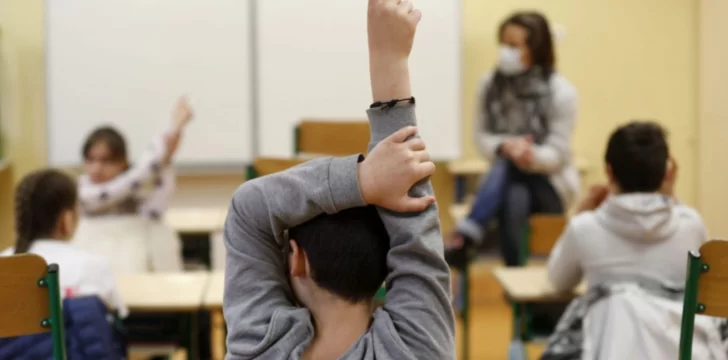 Escuelas privadas piden no suspender las clases presenciales