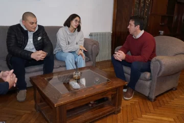 Guadalupe Angilioni se reunió con el intendente: “Amo representar a Necochea y a mi país”