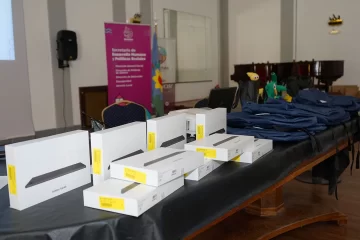 Se entregaron kits a operadoras familiares