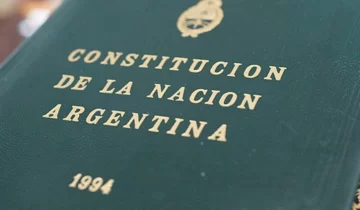 Adepa conmemora el 25º aniversario de la Convención Nacional Constituyente
