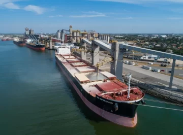 Puerto Quequén marca un nuevo récord anual con 313 buques
