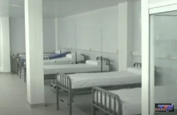 Entregaron las llaves del hospital modular. Matías Rizzo será el director