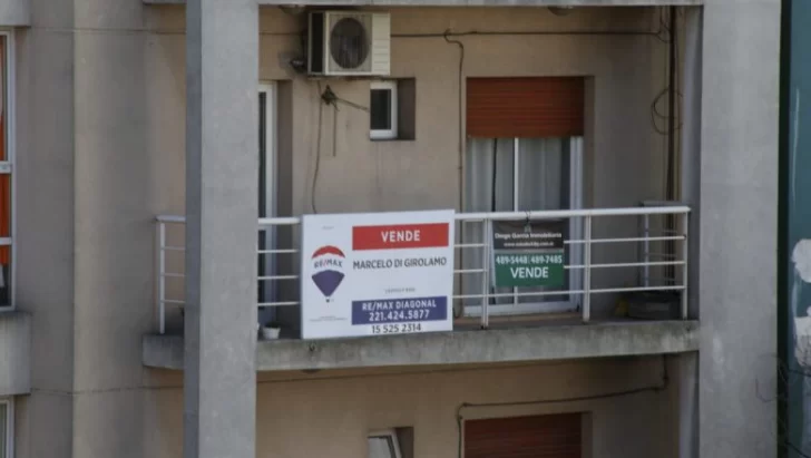 Las operaciones de compraventa de inmuebles cayeron 20,8% en enero