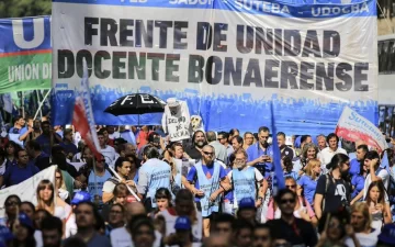 Docentes bonaerenses piden que se active la cláusula gatillo mensualmente