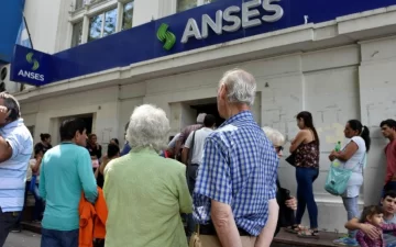 Jubilados de ANSES: de cuánto será la mínima y el bono con la nueva ley que aprobó el Senado