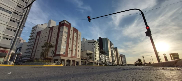 Ginés González García afirmó que los expertos aconsejan prorrogar la cuarentena