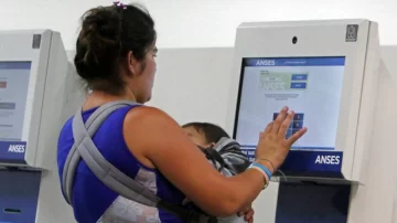 Las asignaciones familiares duplican sus montos: cuánto pasan a cobrar los beneficiarios en enero