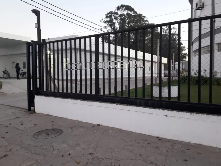 Hay 231 nuevos casos de Covid y el sector de Cuidados Críticos al 100 por ciento