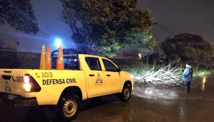 Defensa Civil abre convocatoria para tomar personal de temporada: qué requisitos se exigen