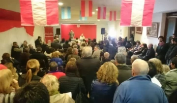 Radicales votan a la presidenta del Comité Emiliano Abasolo