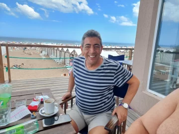 Jorge Formento también descansa en Necochea